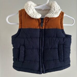 Infant zip up vest, old navy, cute baby clothes, 0-3 months
